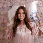 Bridgerton x Kitsch Satin Pillowcase in Wisteria