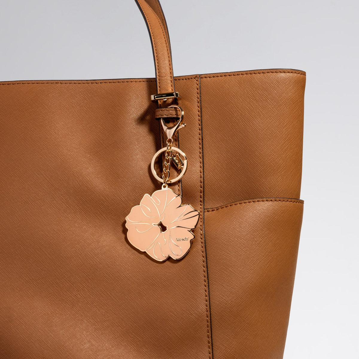 Terracotta Scrunchie Metal Enamel Keychain